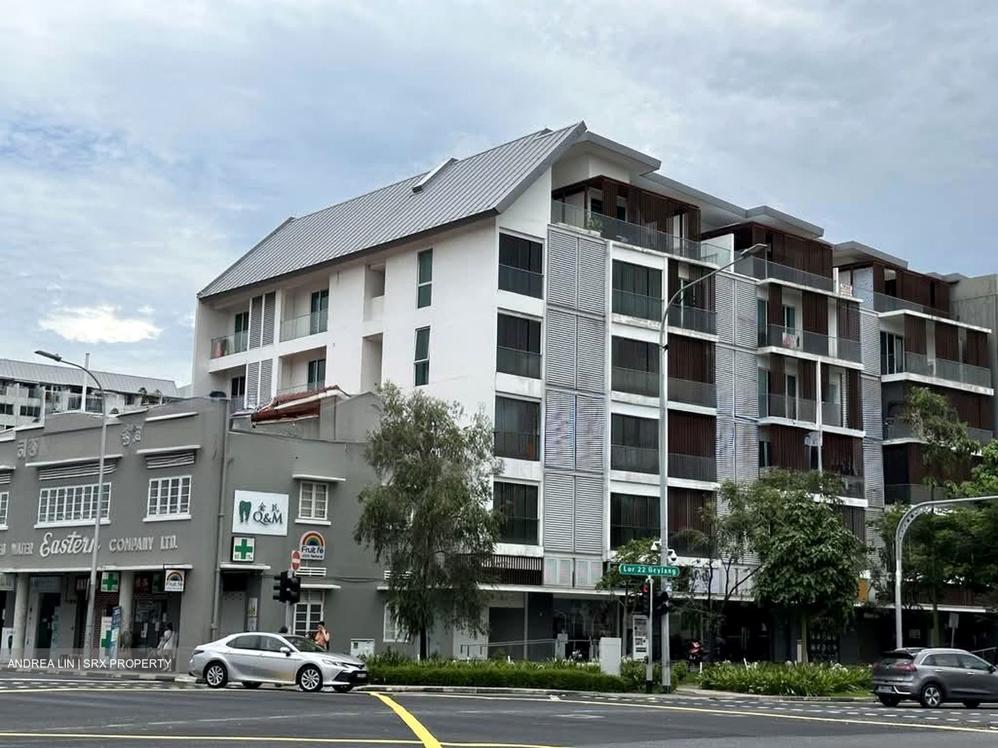 Grandview Suites (D14), Shop House #547650111